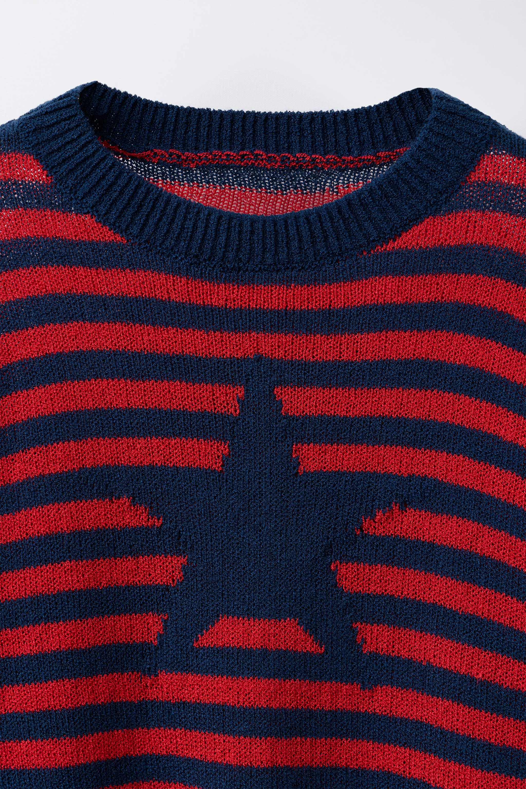 PULL EN MAILLE À RAYURES ÉTOILE